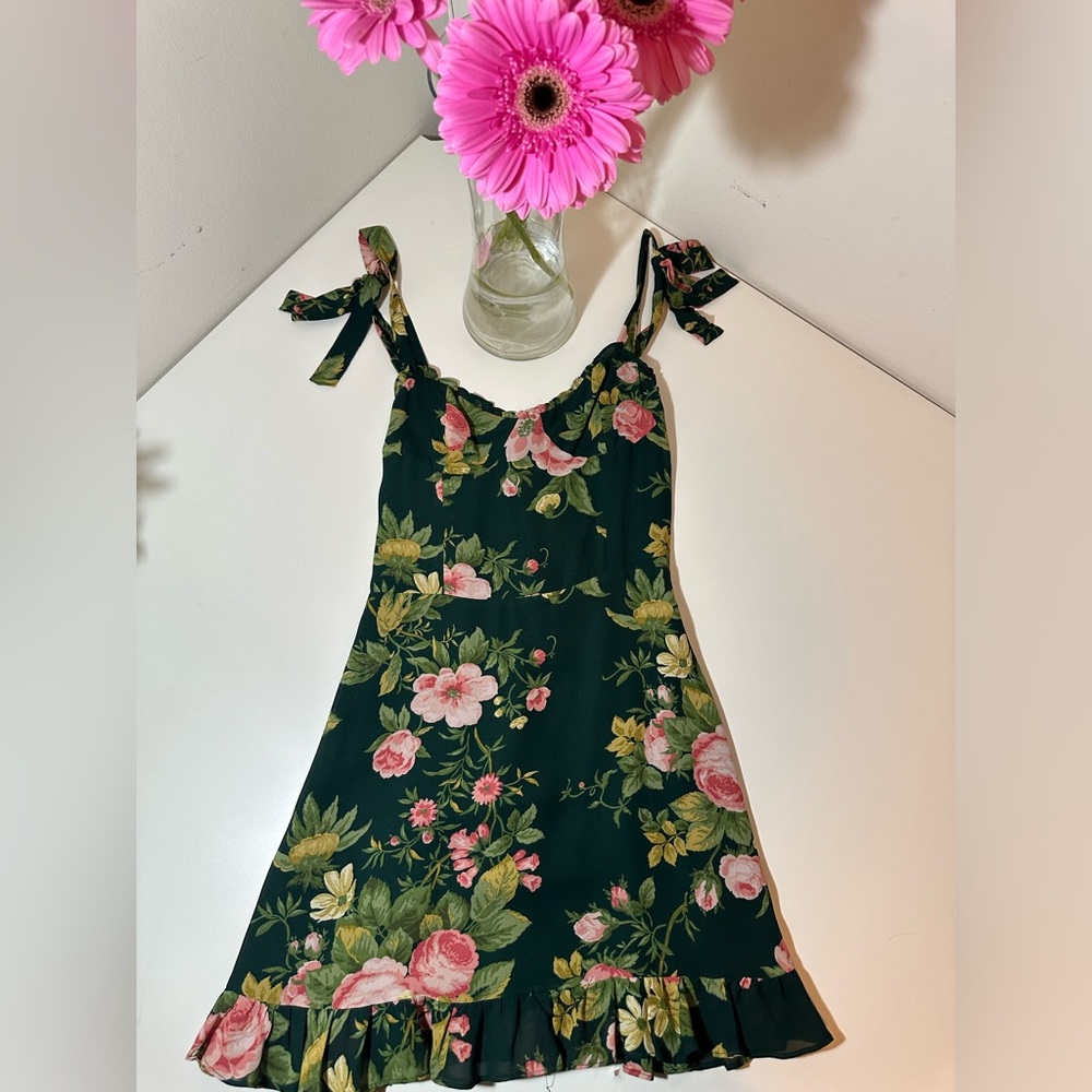 Reformation Dress 💚💚